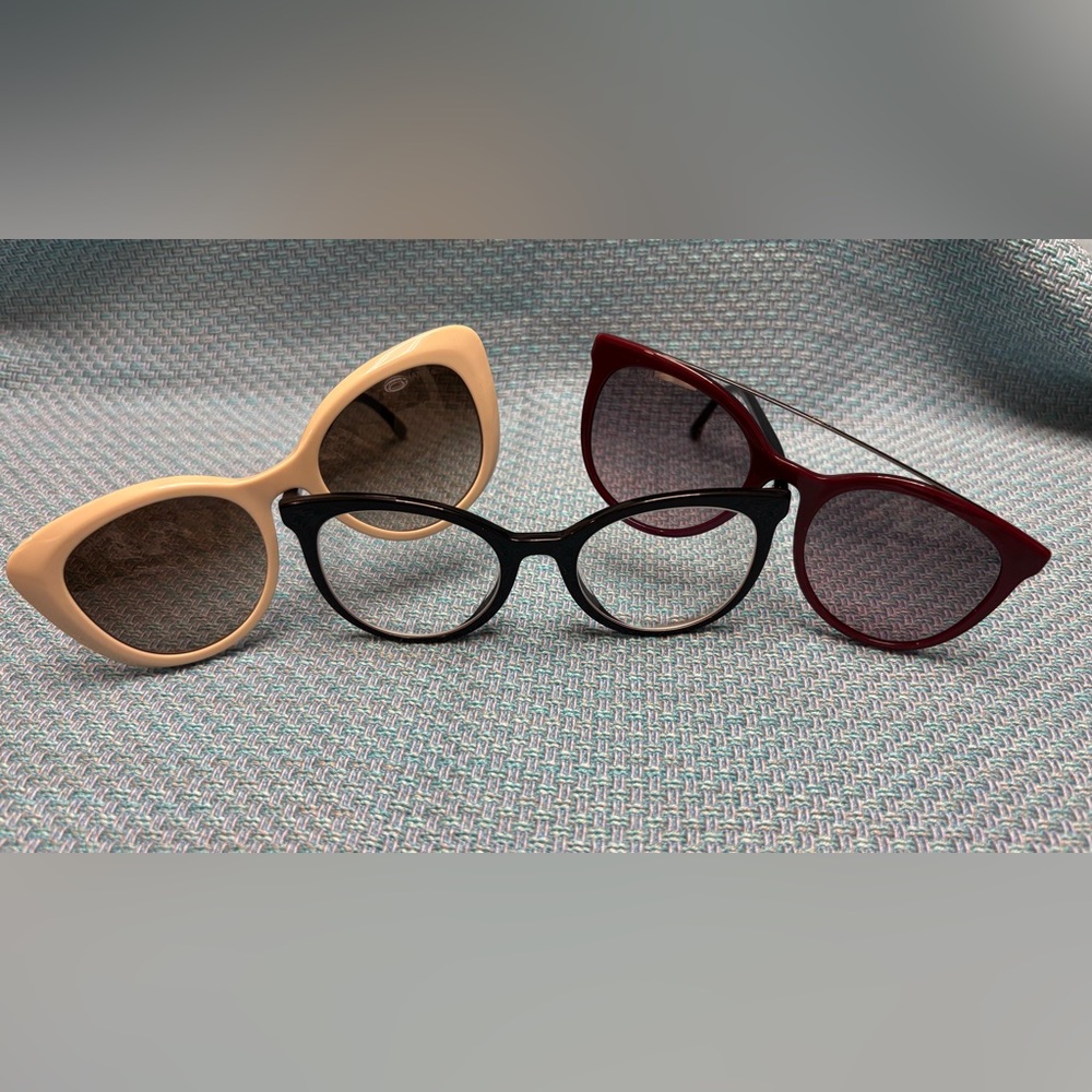 CHANEL Elegant and Interchangeable Sunglasses Trio - Picture 2 of 12